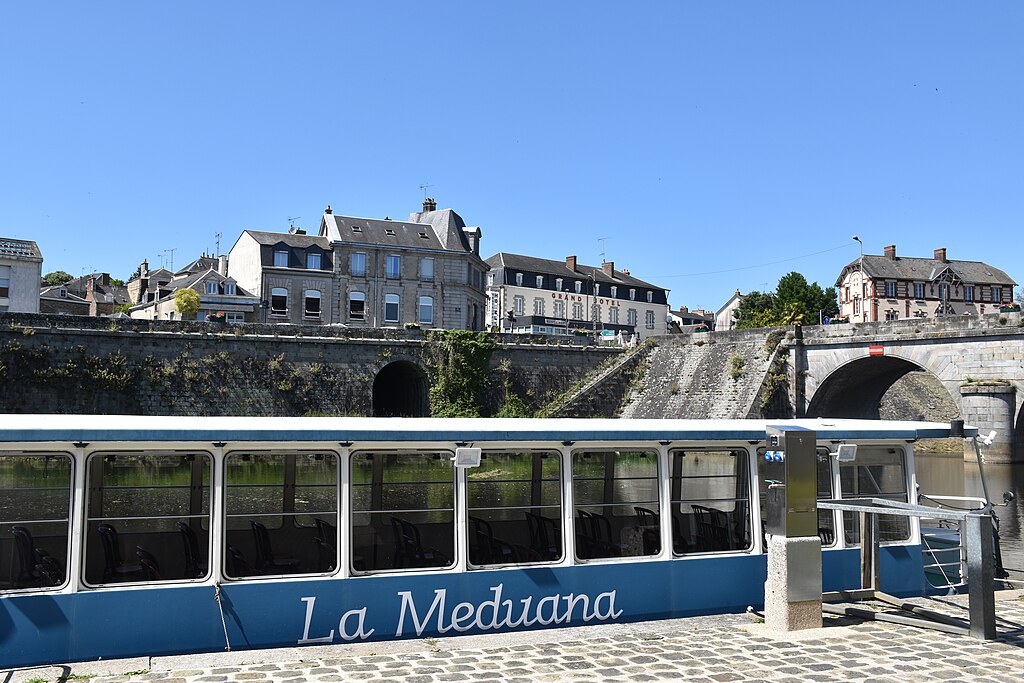 Douche sénior Mayenne